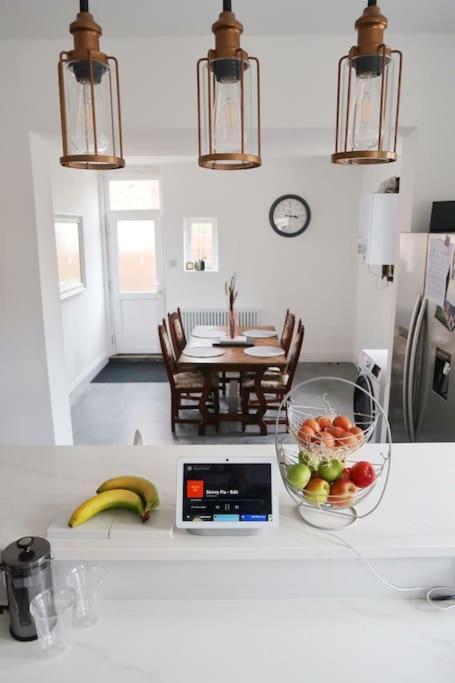 Castle Manor, 4 Bed Seaside Retreat Apartment Scarborough Exterior photo